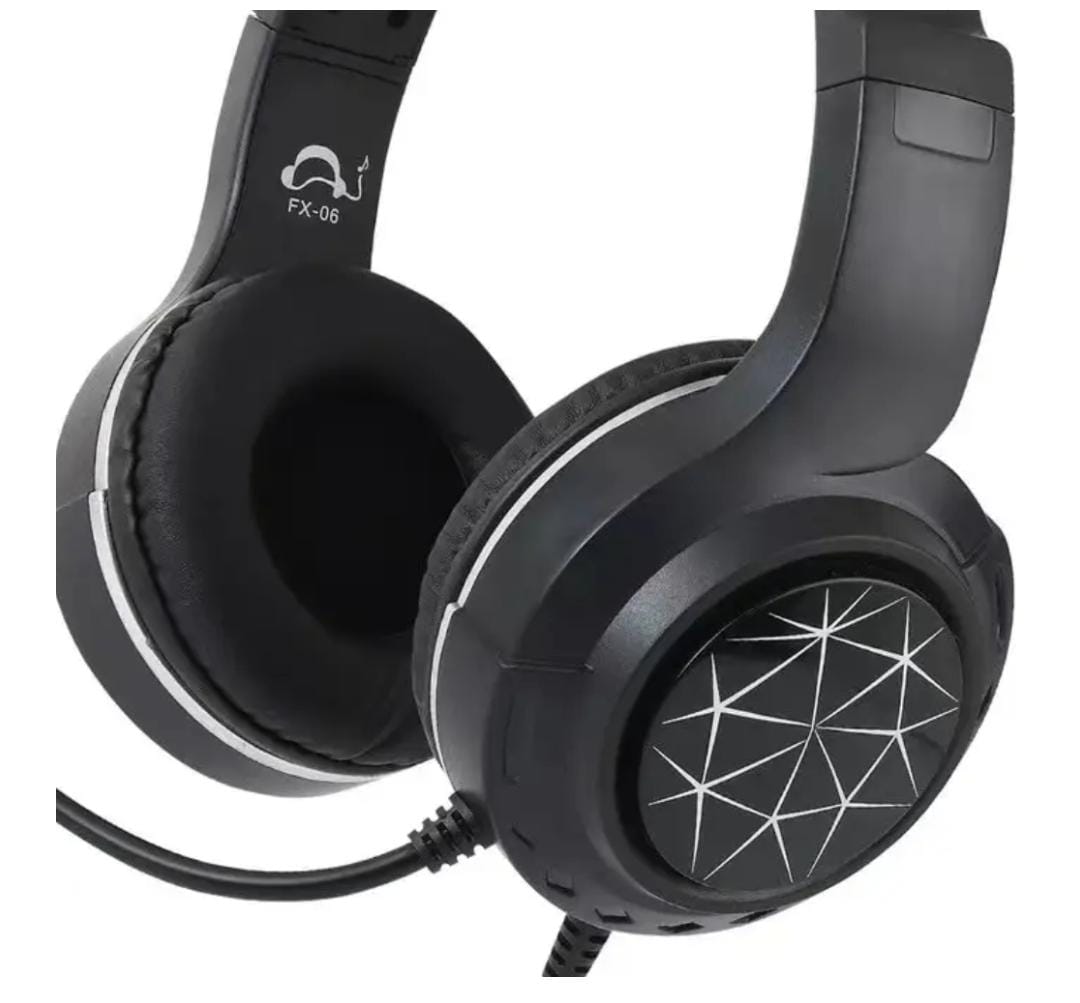 FX-06 Wired Headphone with Microphone – Adjustable Boom, 40mm Drivers