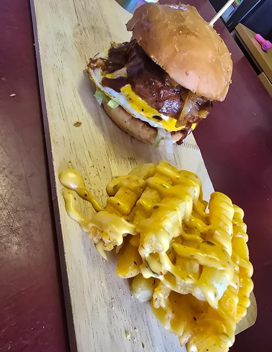 Basting Burger + Side Chips