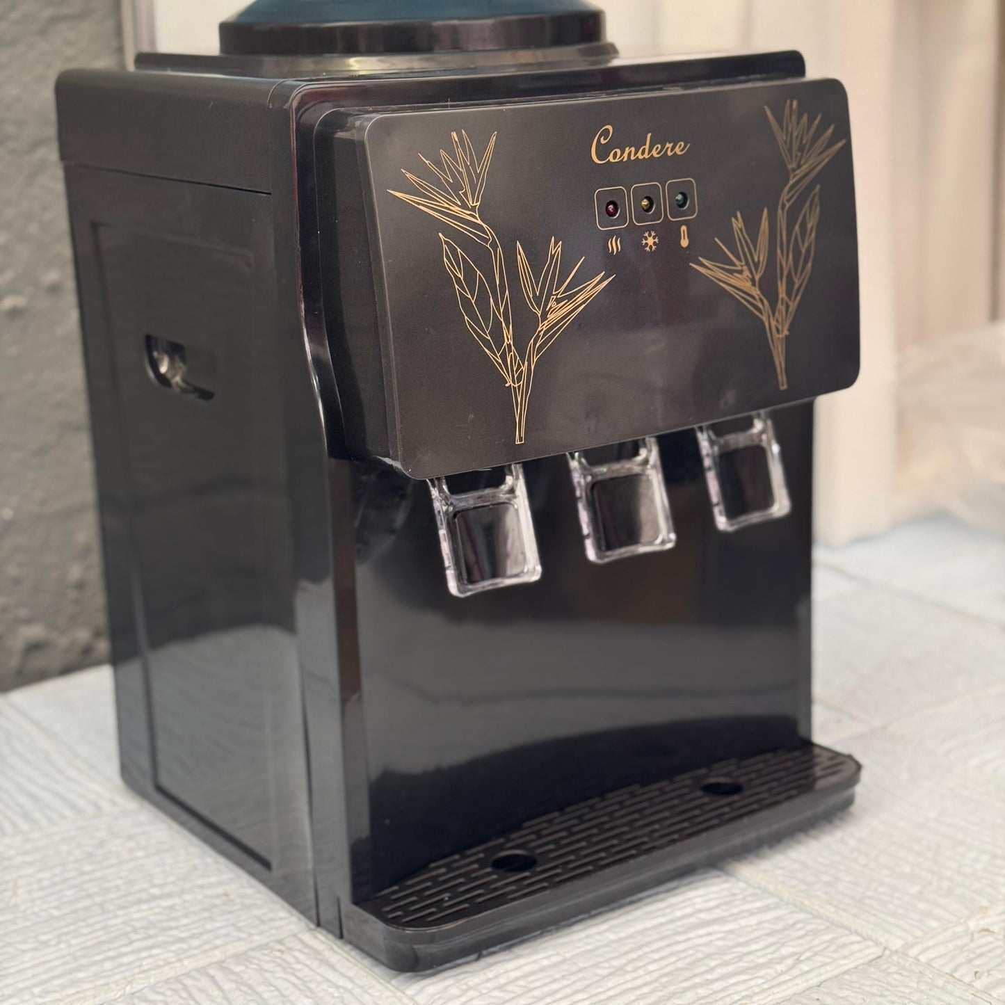 Condere Cold and Hot Water Dispenser – LX-8004